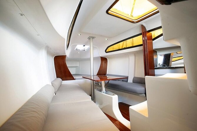 Mumbai Private Sunrise/Sunset Sailing 8ppl Boat Tour - Your Group Experience: Privacy, Calm Water, and No Crowds