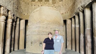 Mumbai: Private tour for Kanheri Caves and Golden Pagoda - Kanheri Caves: basalt rock, 109 carved spaces, and a 1st-century feeling