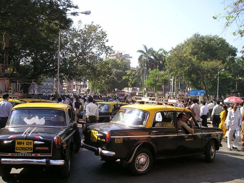 Mumbai: Private Walking Tour with a Local - Key things that make this tour work