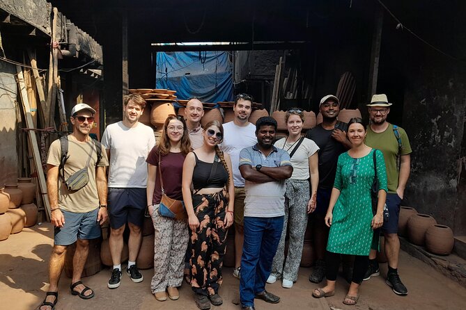 Mumbai Slum Tour –An insight of Dharavi Slum with Local Guide - Stop-by-stop: plastic recycling units and the work behind reuse