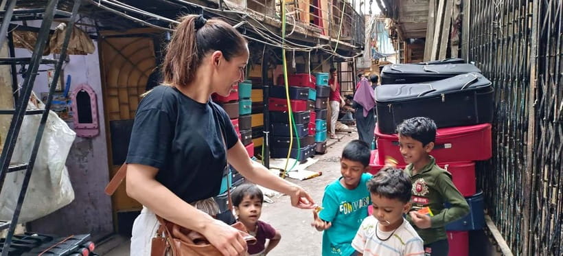 Mumbai: Slum Tour Dharavi & Dhobi Ghat Laundry with a Local - A Slumdog Millionaire filming location inside Dharavi