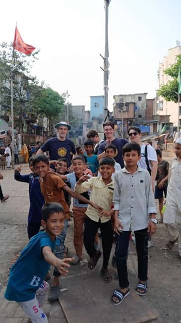Mumbai Slum Tour - Visit Dharavi Slum with Local Guide - The local-guide advantage: what Priscilla, Shivam, Balaji, Siddesh, and Sufiyan do well