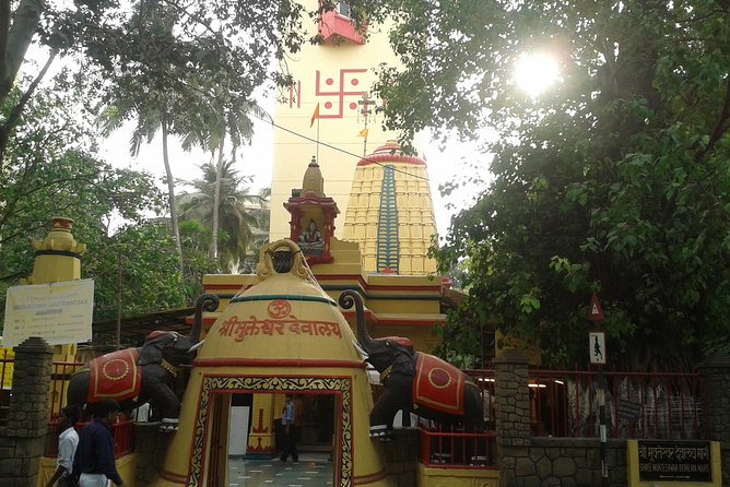 Mumbai Temple Tour in Private Vehicle - Babulnath, Banganga, and Mumba Devi: Shiva, Water, and the Old City Mood