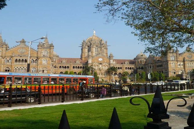 Private 8 Hours Mumbai City Sightseeing and Dharavi Slum Tour - Key things to know before you go