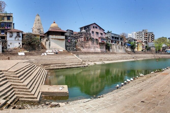 Private City Tour with Dharavi Slum Dhobighat and Dabbawalla - Chhatrapati Shivaji Maharaj Terminus: When Architecture Becomes a Living Landmark