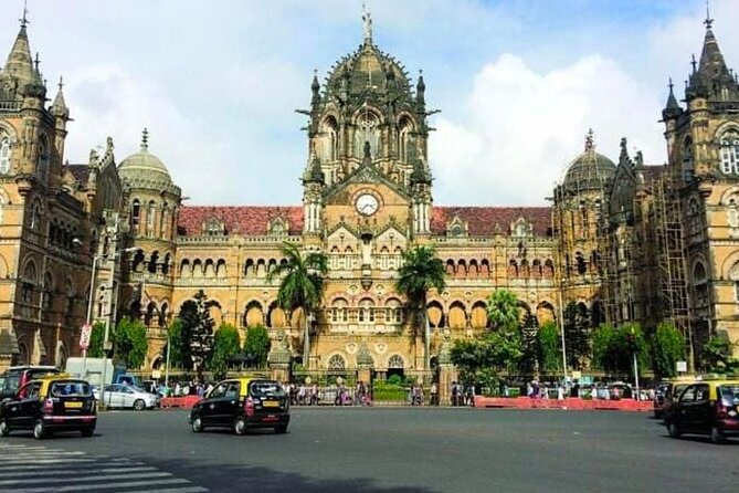 Private City Tour With Guide & Transport - Mumbai highlights without the maze: Marine Drive, Crawford Market, Gate of India