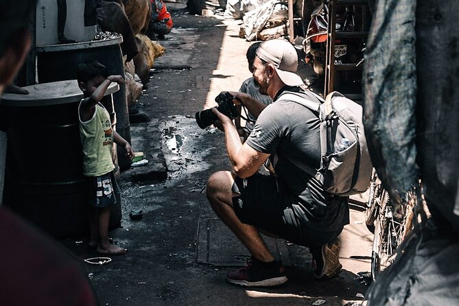 Private Dharavi Slum Photography Tour With Pickup - Stop 2: Kumbharwada pottery village in ~20 minutes—how craft shapes space