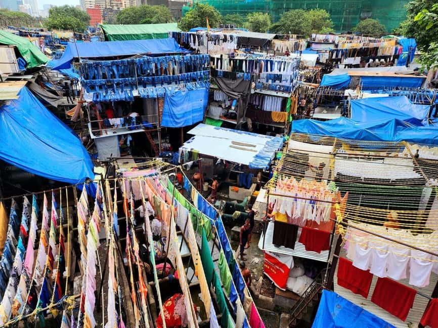 Private Full-Day Mumbai Sightseeing & Dharavi Slum Tour - Marine Drive, Malabar Hill views, and the night-light payoff