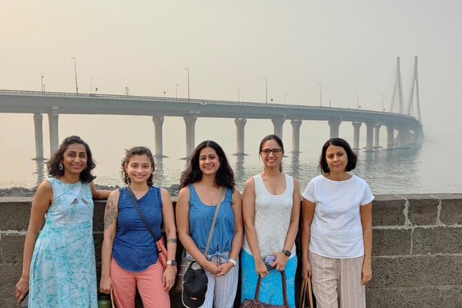 Private Guided Walking Tour in Bandra Queen of Suburbs - The route: Bandra Fort to St. Andrew’s Church, step by step