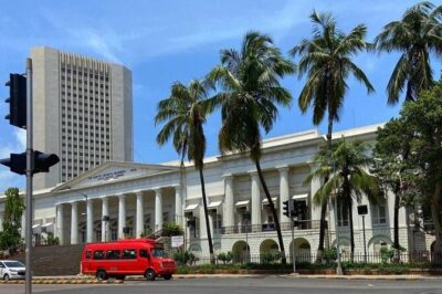 Private Half Day Mumbai City Tour including AC vehicle. - Starting at General Post Office: a smart Fort-area launch pad