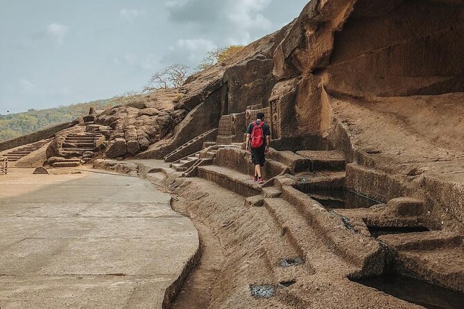 Private Kanheri Buddhist Cave with Mumbai Sightseeing Including AC vehicle - Your Guide and the Value of Explanations