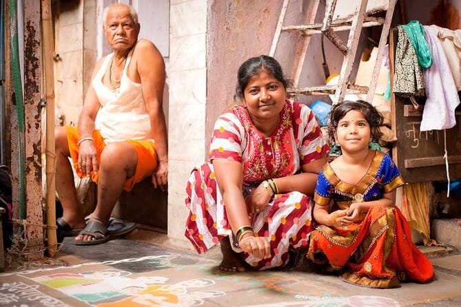 Private Mumbai 2-Day Tour Package:City + Slum & Elephanta Island. - Admissions and what’s actually covered in the $132 price