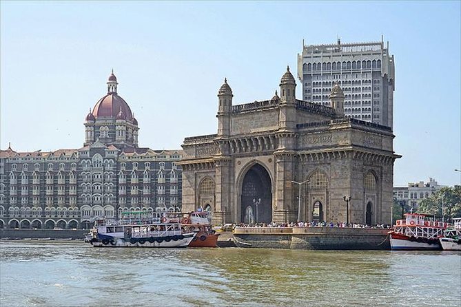 Private Mumbai City Tour with Transport - Your private car and driver-guide: how it changes the whole day