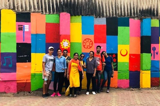 PRIVATE Mumbai Full Day Tour in Premium Car/Bus/Moped with GUIDE - Gateway of India, Taj Mahal Palace area, and Colaba’s street-life feel