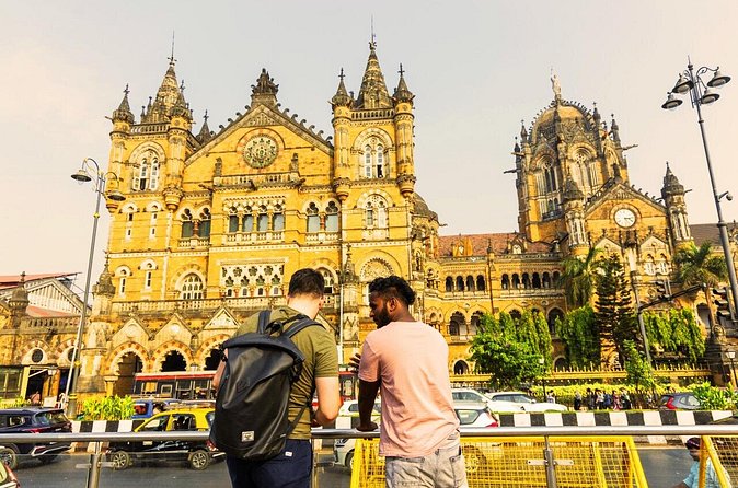 Private Mumbai Sightseeing tour - Malabar Hill Stops: Jain Temple Details and the Pramod Navalkar View