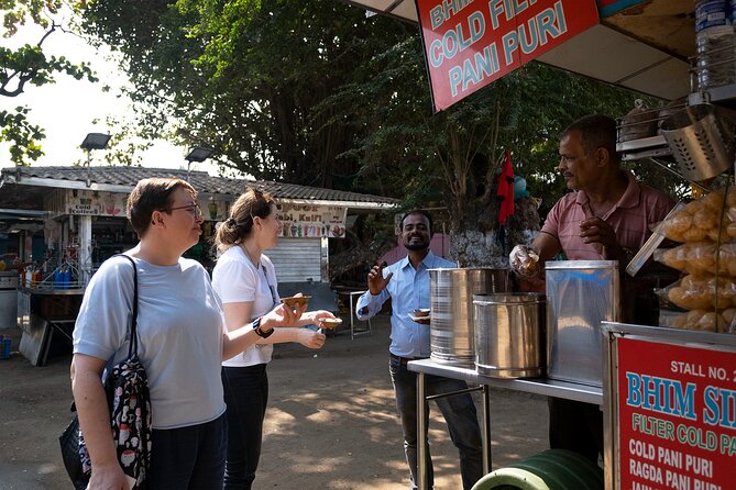 Private Mumbai Sightseeing Tour - Full Day - Stop 3: Kamala Nehru Park—green break plus a major ocean view