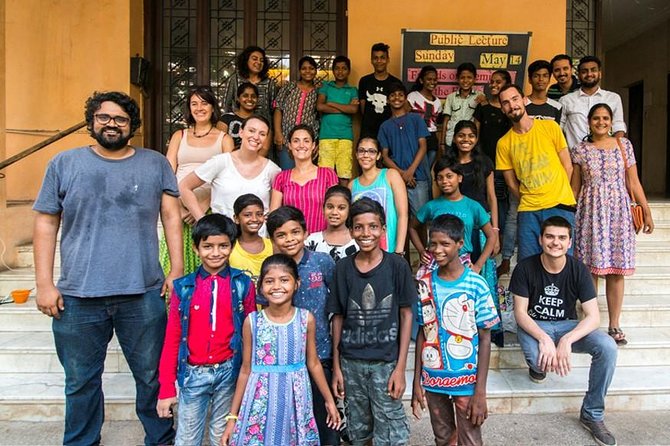 Ultimate Mumbai Full Day: Sights, Bollywood Dance, Lunch & Spices - Bollywood dance lesson: the fun activity that makes the day stick