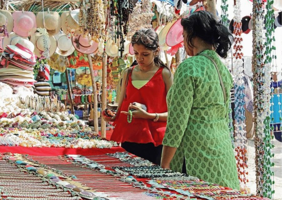 Vibrant Markets of Mumbai (2 Hours Guided Walking Tour) - Bhuleshwar, Kalbadevi, and Chor Bazaar: Shopping Lanes with a Purpose