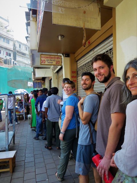 Vibrant Markets of Mumbai (2 Hours Guided Walking Tour) - Zaveri Bazaar: Jewelry Market Intensity, Explained
