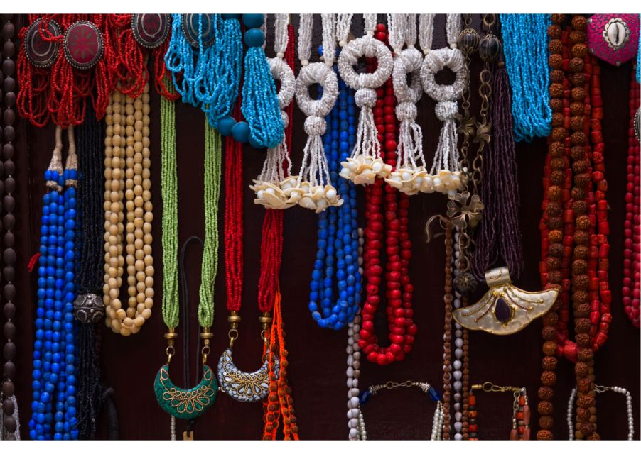 Vibrant Markets of Mumbai (2 Hours Guided Walking Tour) - Crawford Market: Cheese, Homemade Chocolates, and Street-Food Rhythm