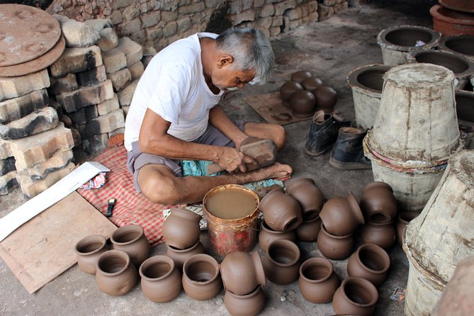 Walking Tour of Dharavi Slum in Mumbai - Leather work in Dharavi: watching the most dominant industry at play